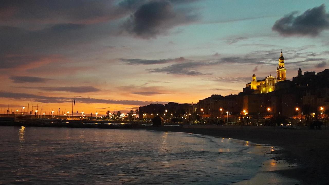 Splendide Front De Menton